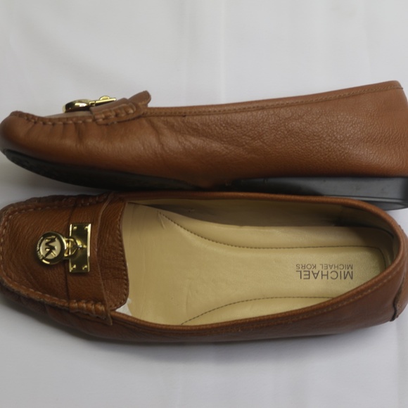 Michael Kors Brown Leather Loafers with Gold Colored toe decoration - Picture 3 of 5